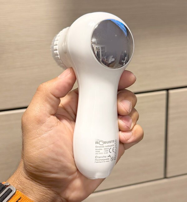 Brosse nettoyante visage